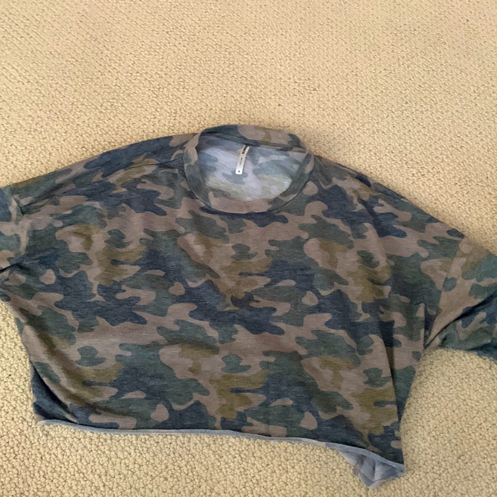 Long sleeve cropped womens S